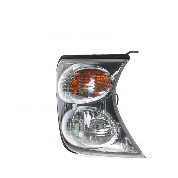 Front Park / Indicator Lamp Passenger Side OEM Suits Nissan Patrol GU/Y61 1997 to 2016