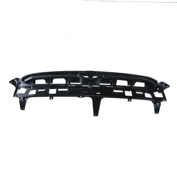 Grille OEM suits Toyota Hilux 11/2001 to 2/2005