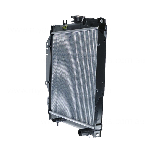 Radiator Aftermarket suits Suzuki Sierra