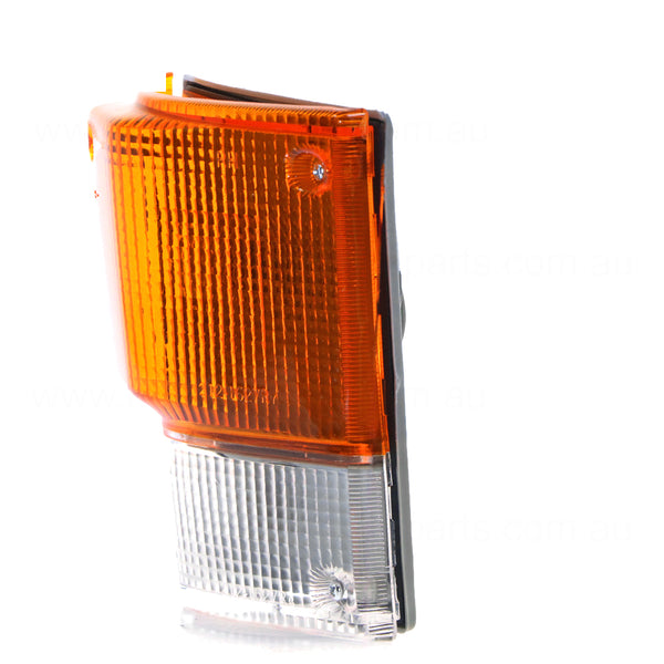 Front Park / Indicator Lamp Drivers Side Aftermarket Suits Bus Coaster BB20/RB20/HB30/HZB30 1982 to 1993