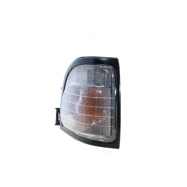 Front Park / Indicator Lamp Drivers Side Aftermarket Suits Toyota Townace YR22R/YR39R 1992 to 1996