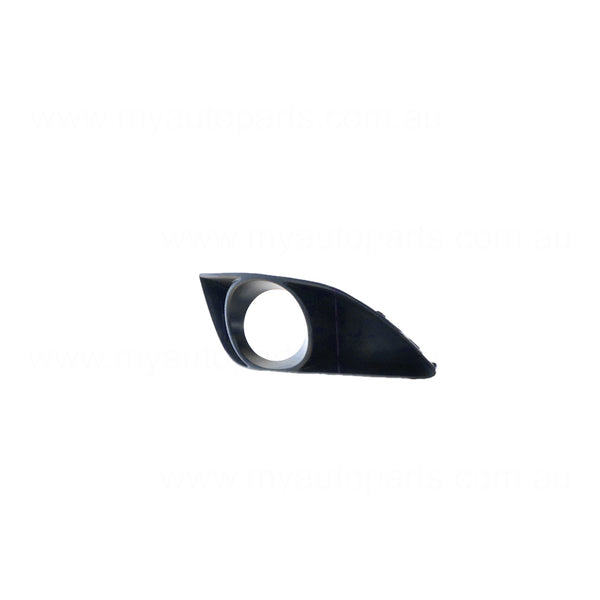Front Bar Grille With Fog Light Mount Driver Side OEM Suits Toyota Corolla ZRE152R Hatch 3/2007 to 10/2009