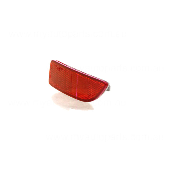 Rear Bar Reflector Passenger Side OEM suits