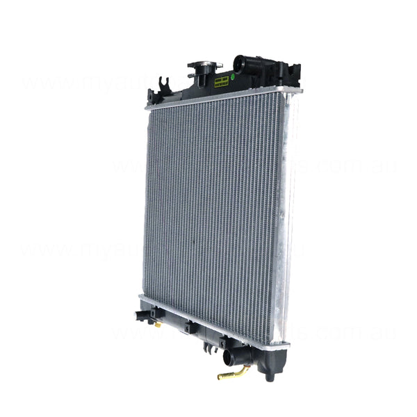 Radiator 28 / 28 mm Plastic Aluminium 375 x 448 x 26 mm Manual/Auto 1.3L L G13BB Aftermarket Suits Suzuki Jimny SN413 1998 to 2017