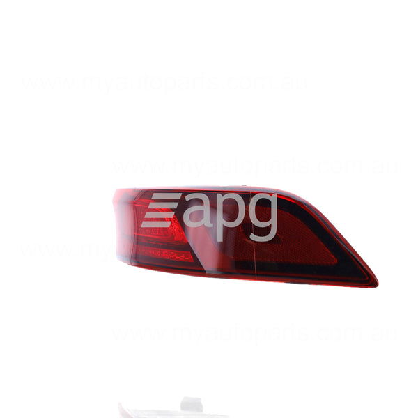 Kia Carnival OEM Tail Lamp Drivers Side 09/2020 to 04/2023 - 92402R0000