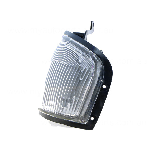 Front Park / Indicator Lamp Passenger Side Certified Suits Mazda B Series UN 1999 to 2002