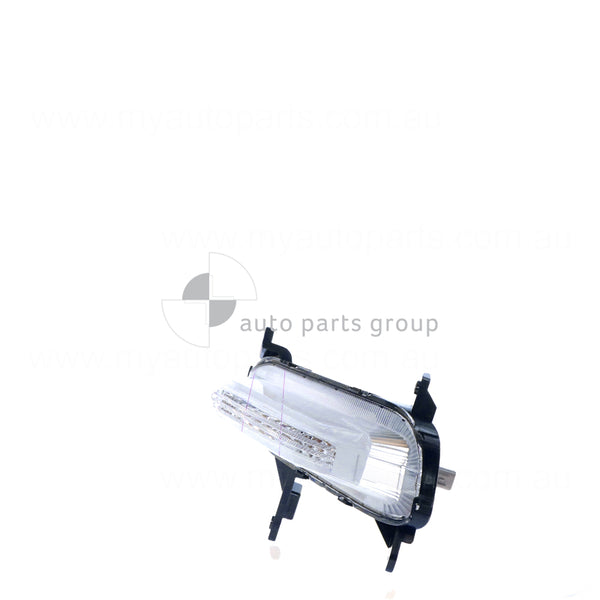 Front Park / Indicator Lamp Passenger Side OEM Suits Kia Cerato BD 2018 to 2021