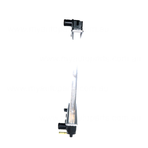 Radiator 28 / 28 mm Plastic Aluminium 375 x 448 x 26 mm Manual/Auto 1.3L L G13BB Aftermarket Suits Suzuki Jimny SN413 1998 to 2017