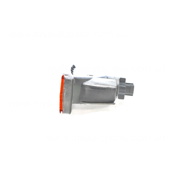 Front Bar Park / Indicator Lamp Drivers Side Aftermarket Suits Toyota 4 Runner / Surf LN130R/RN130R/YN130R/VZN130R 1991 to 1997