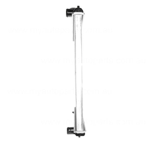 Radiator 35 / 35 mm Plastic Aluminium 450 x 688 x 26 mm Manual 2.4 L KA24E Aftermarket Suits Nissan Navara D22 1997 to 2001