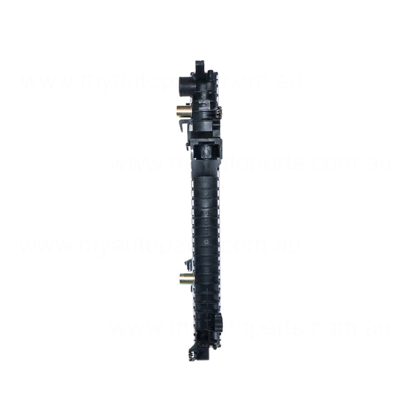Radiator 38 / 38 mm Plastic Aluminium 620 x 529 x 40 mm Manual/Auto 2.4,2.5,3.0L L Aftermarket Suits Volvo XC90 P28 2003 to 2015
