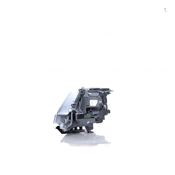 Halogen Head Lamp Drivers Side OEM suits Nissan Qashqai J11