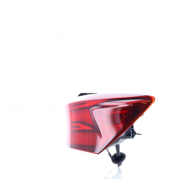 Kia Cerato OEM Tail Lamp Drivers Side 04/2021 to / - 92402M6600