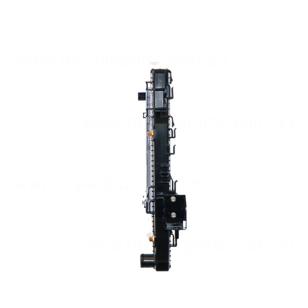Radiator 38 / 35 mm Plastic Aluminium 720 x 490 x 16 mm Automatic 2.5 L QR25DE Aftermarket suits Nissan Navara Series 1