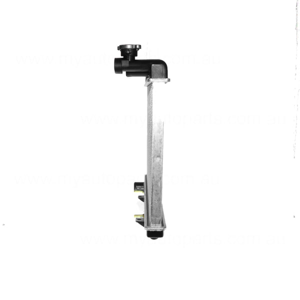 Radiator Aftermarket suits Nissan