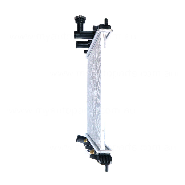 Radiator 33 mm 33 / Plastic Aluminium 368 x 648 x 16 mm Manual/Auto 1.4L/1.6L L G4EE/G4ED Aftermarket Suits Kia Rio JB 2005 to 2011