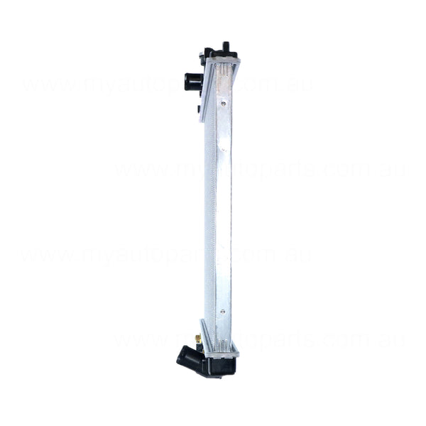 Radiator 32 / 32 mm Plastic Aluminium 425 x 678 x 26 mm Manual/Auto 2.2L/2.3L L F22/F23 Aftermarket Suits Honda Odyssey RA 1995 to 2000
