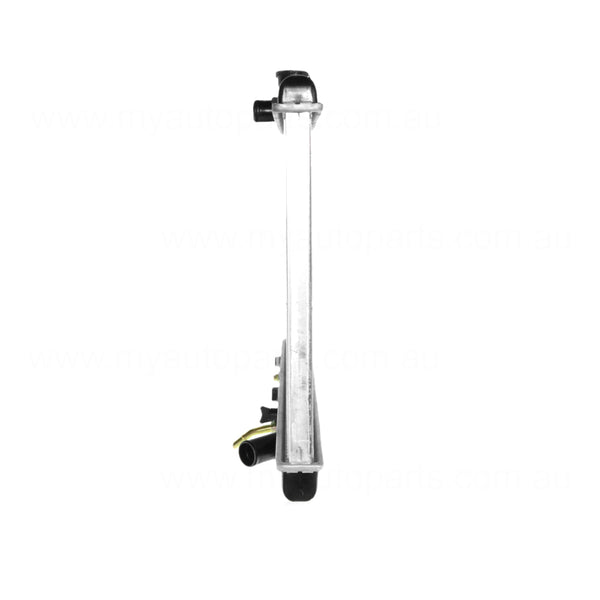 Radiator 31 mm 31 / Plastic Aluminium 350 x 638 x 26 mm Manual/Auto 1.5L L A5D Aftermarket Suits Kia Rio BC 2000 to 2002