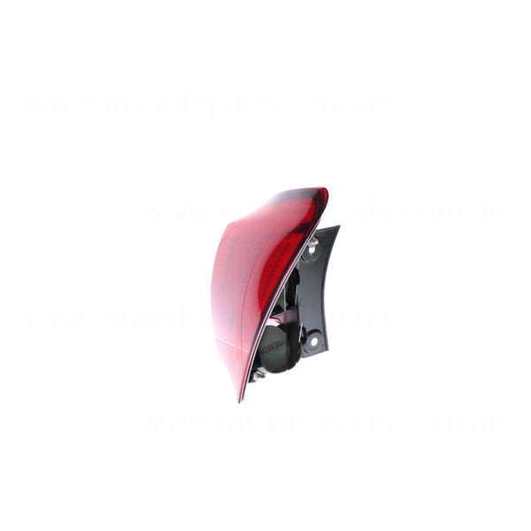 Tail Lamp Drivers Side Certified Suits Nissan Dualis J10 2007 to 2009