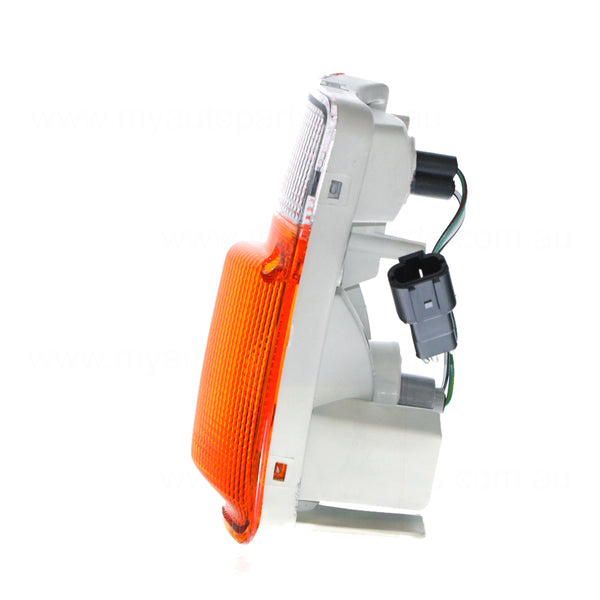 Front Park / Indicator Lamp Drivers Side Aftermarket suits