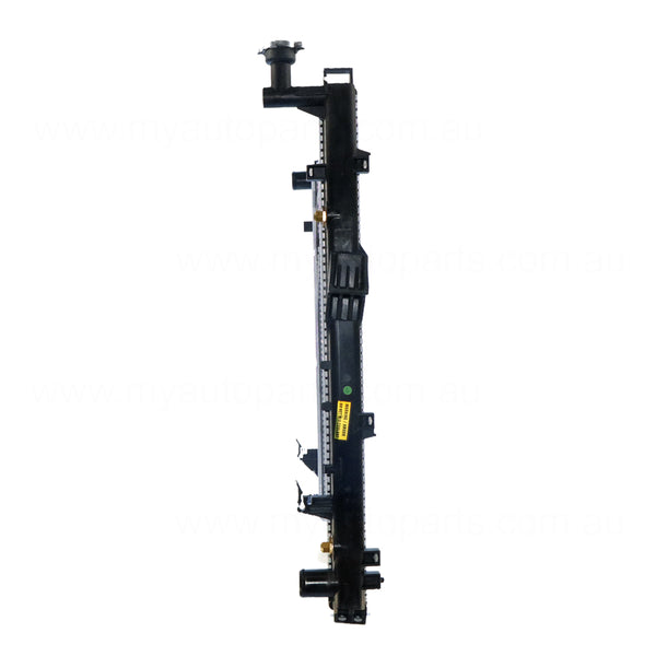 Radiator Aftermarket Suits Kia Sorento BL 2003 to 2009 - 580 x 640 x 26 mm