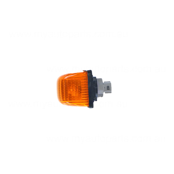 Marker Lamp R/L OEM suits Hino 300