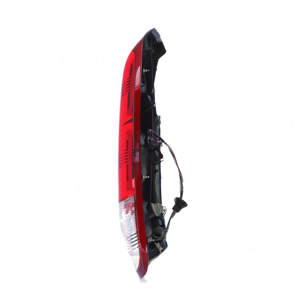 Tail Lamp Drivers Side Certified Suits Nissan X-Trail T30 9/2001 to 4/2005