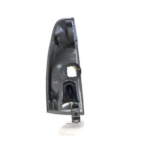Front Park / Indicator Lamp Passenger Side OEM Suits Nissan X-Trail T30 2001 to 2007