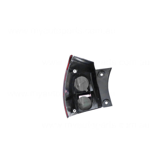 Tail Lamp Drivers Side Certified Suits Nissan Dualis J10 2007 to 2009