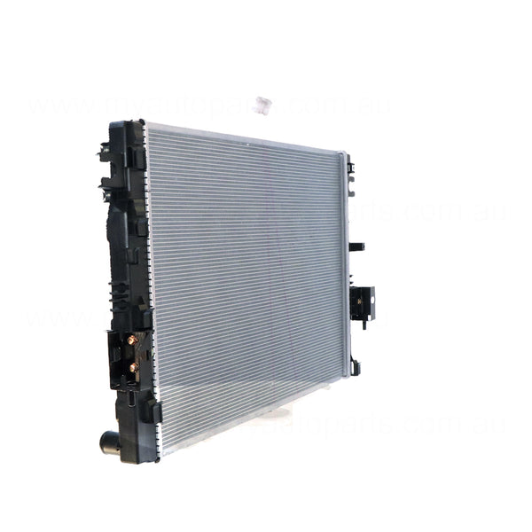 Radiator Aftermarket suits Nissan Navara