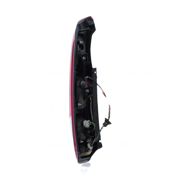 Tail Lamp Drivers Side Certified Suits Nissan X-Trail T30 9/2001 to 4/2005
