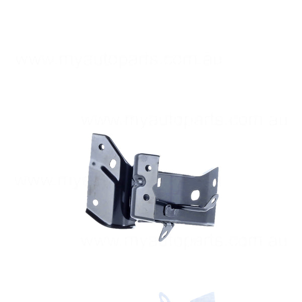 Mazda 3 OEM Front Guard Bracket Passenger Side 02/2014 to 03/2019 - B45A52240