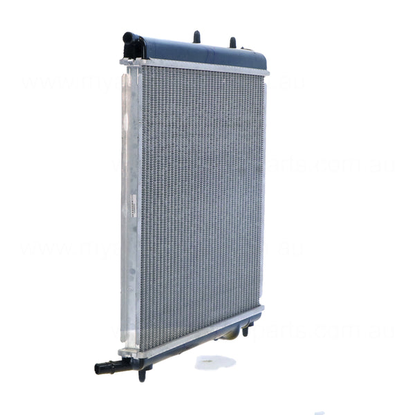 Radiator Aftermarket suits Peugeot 207 & Citreon C3
