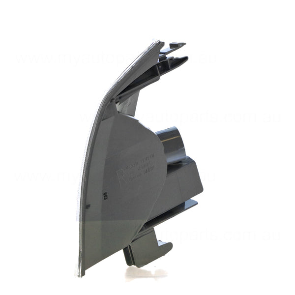 Front Park / Indicator Lamp Drivers Side OEM Suits Nissan X-Trail T30 2001 to 2007
