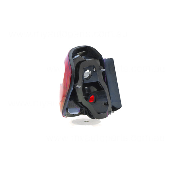 Tail Lamp Drivers Side Certified Suits Nissan Maxima A33 1999 to 2003