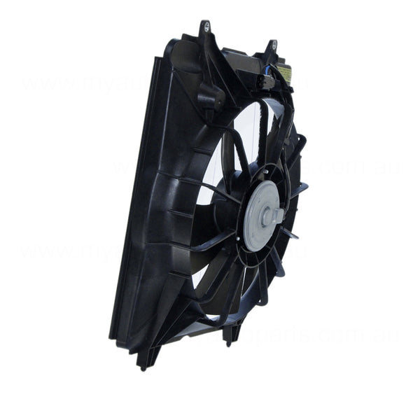 12 v Radiator Fan Assembly Aftermarket Suits Honda CR-V RM 2012 to 2017