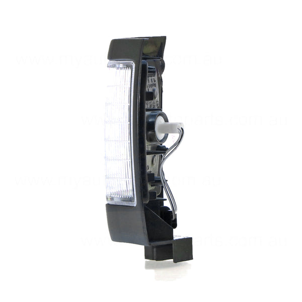Front Park / Indicator Lamp Drivers Side Aftermarket Suits Nissan Navara D21 1992 to 1997