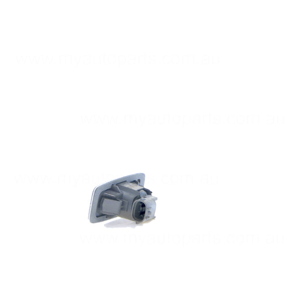 Guard Repeater Passenger Side OEM Suits Nissan Patrol GU/Y61 1997 to 2016