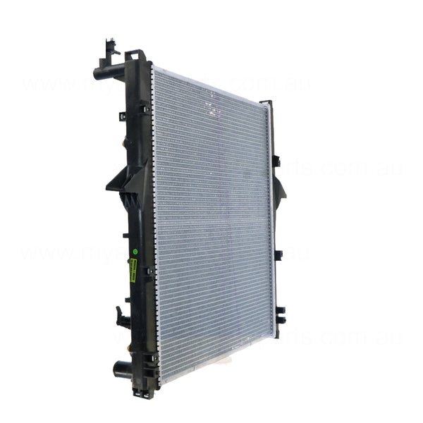 Radiator Aftermarket Suits Kia Sorento BL 2003 to 2009 - 580 x 640 x 26 mm