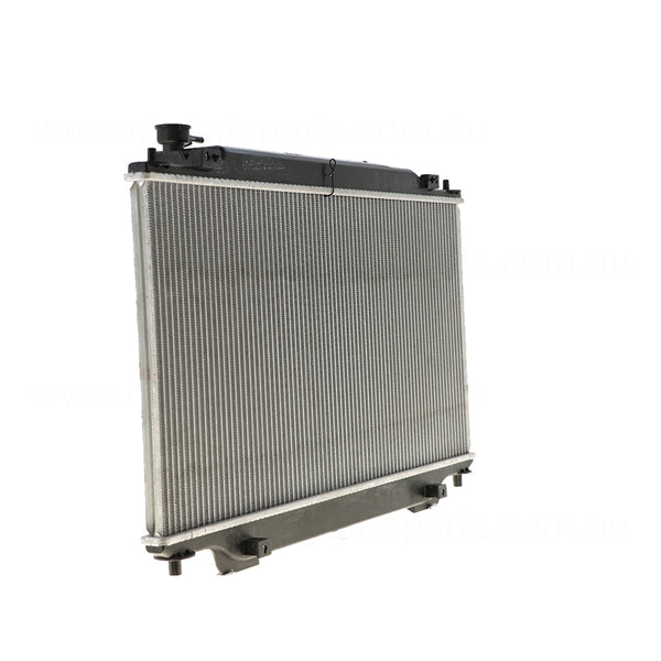 Radiator 34 / 34 mm Plastic Aluminium 375 x 728 x 16 mm Manual/Auto 2.0 2.5 L SKYACTIVE-G Aftermarket suits Mazda 3