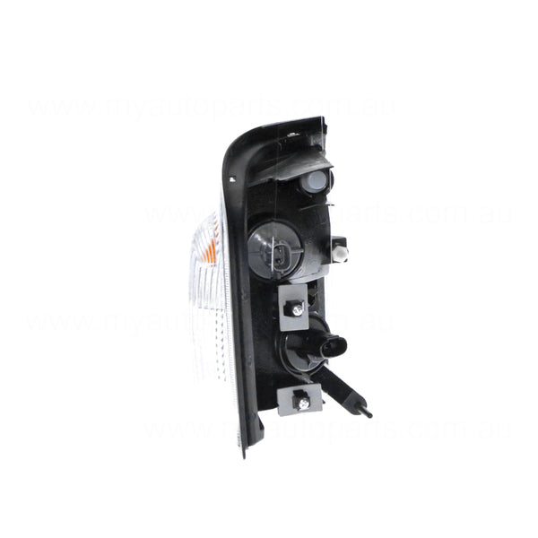 Front Park / Indicator Lamp Passenger Side OEM suits
