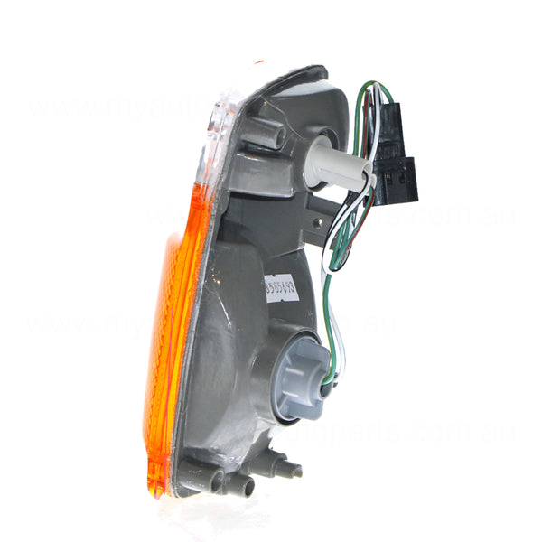 Front Park / Indicator Lamp Passenger Side Aftermarket suits