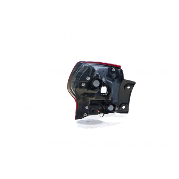 Black Red/Clear Tail Lamp Drivers Side Certified Suits Nissan Qashqai J11 2014 to 2018