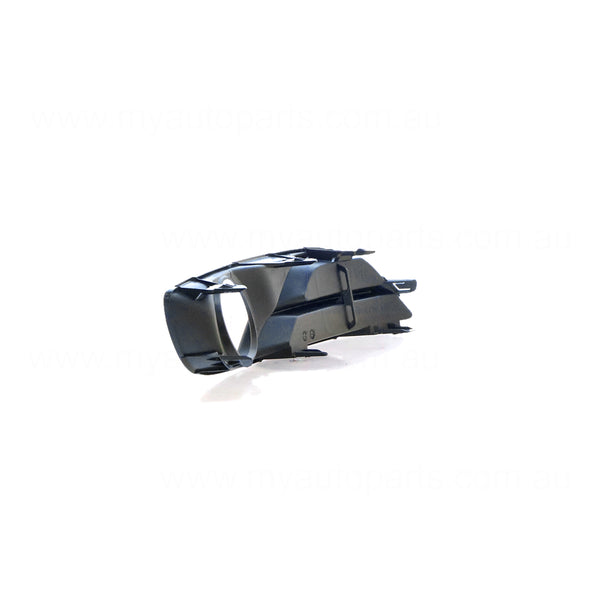 Front Bar Grille With Fog Light Mount Drivers Side OEM Suits Nissan Pulsar B17 2012 to 2017