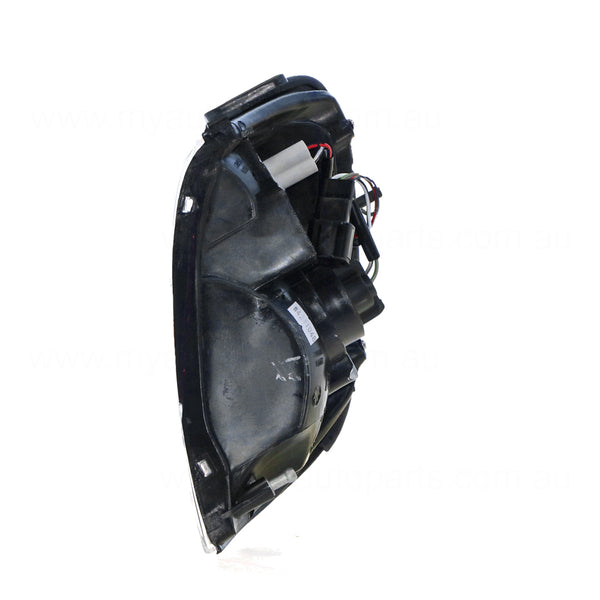Front Park / Indicator Lamp Drivers Side Certified Suits Nissan Navara D22 1997 to 2001