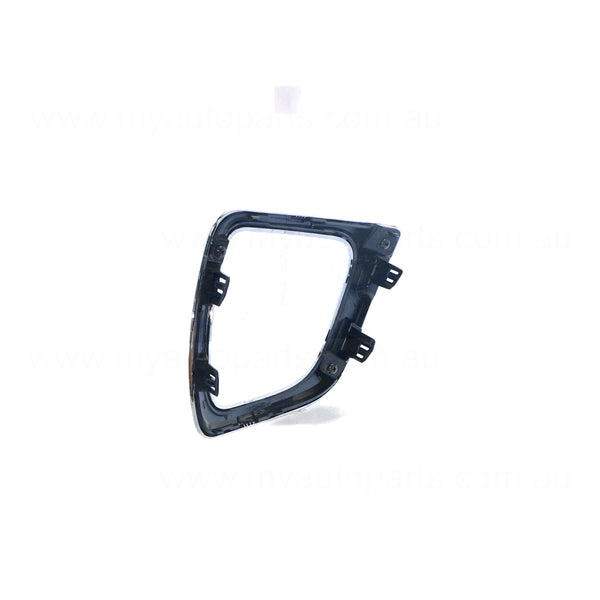 Front Bar Grille Passenger Side OEM suits Nissan Navara Series 1