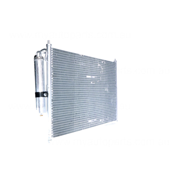 18 mm 8 mm Fin A/C Condenser Aftermarket Suits Nissan X-Trail T30 2001 to 2007