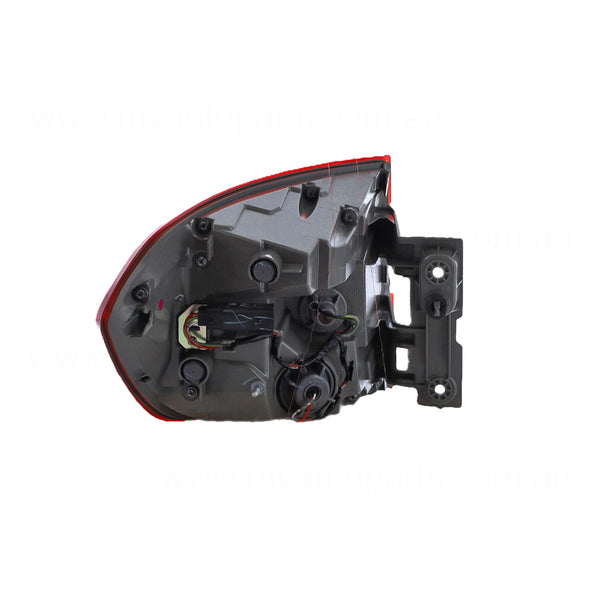 Tail Lamp Drivers Side OEM suits Ford Everest