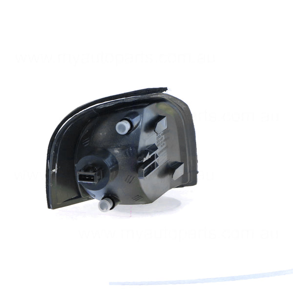 Front Park / Indicator Lamp Passenger Side Certified Suits Volvo S80 MK1/MK2 1998 to 2005