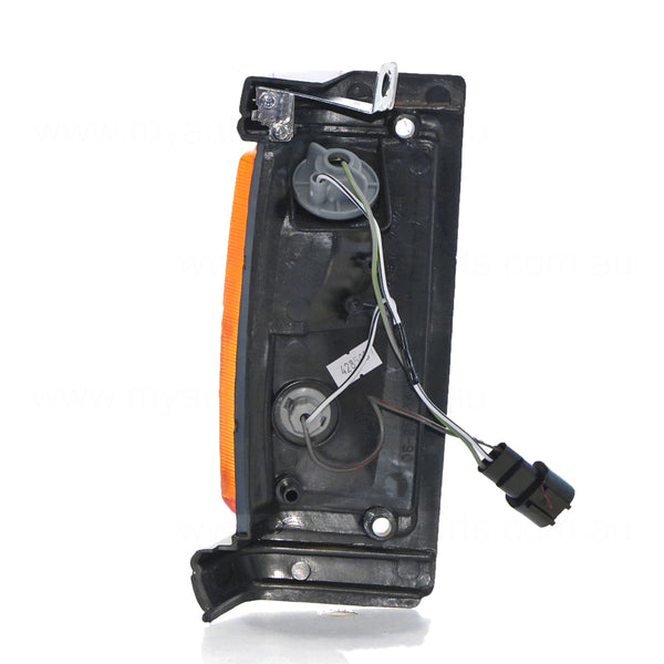 Front Park / Indicator Lamp Passenger Side Aftermarket Suits Nissan Navara D21 1986 to 1992